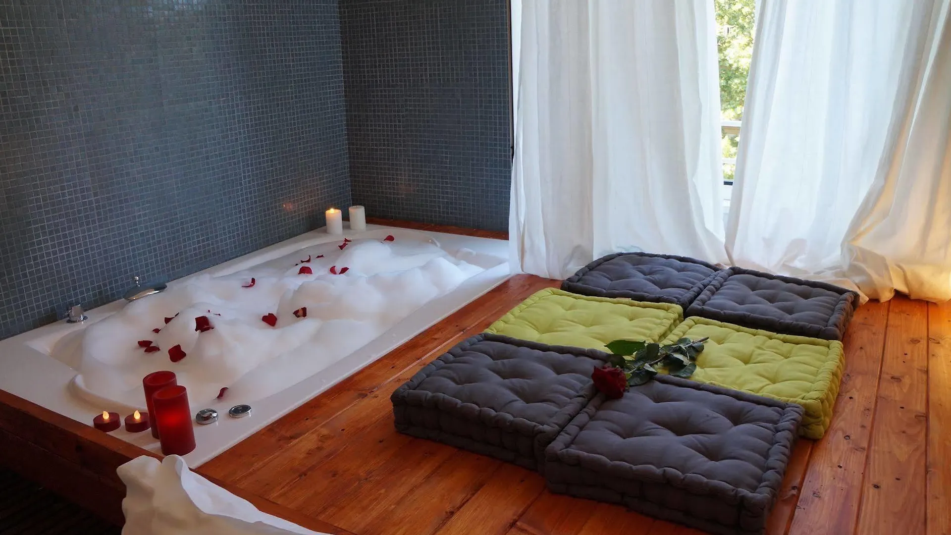 Guest house Jacuzzi Rooms Rome